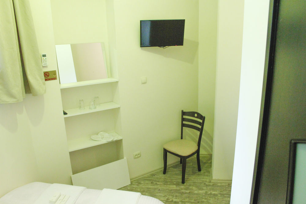 Apartment On Rustaveli Avenue Tiflis Exterior foto